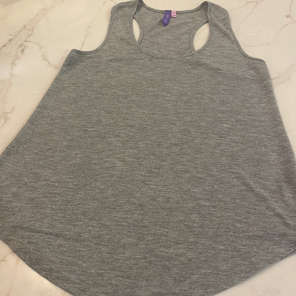 COMFORTABLE GREY TANK - Picture 6 of 6